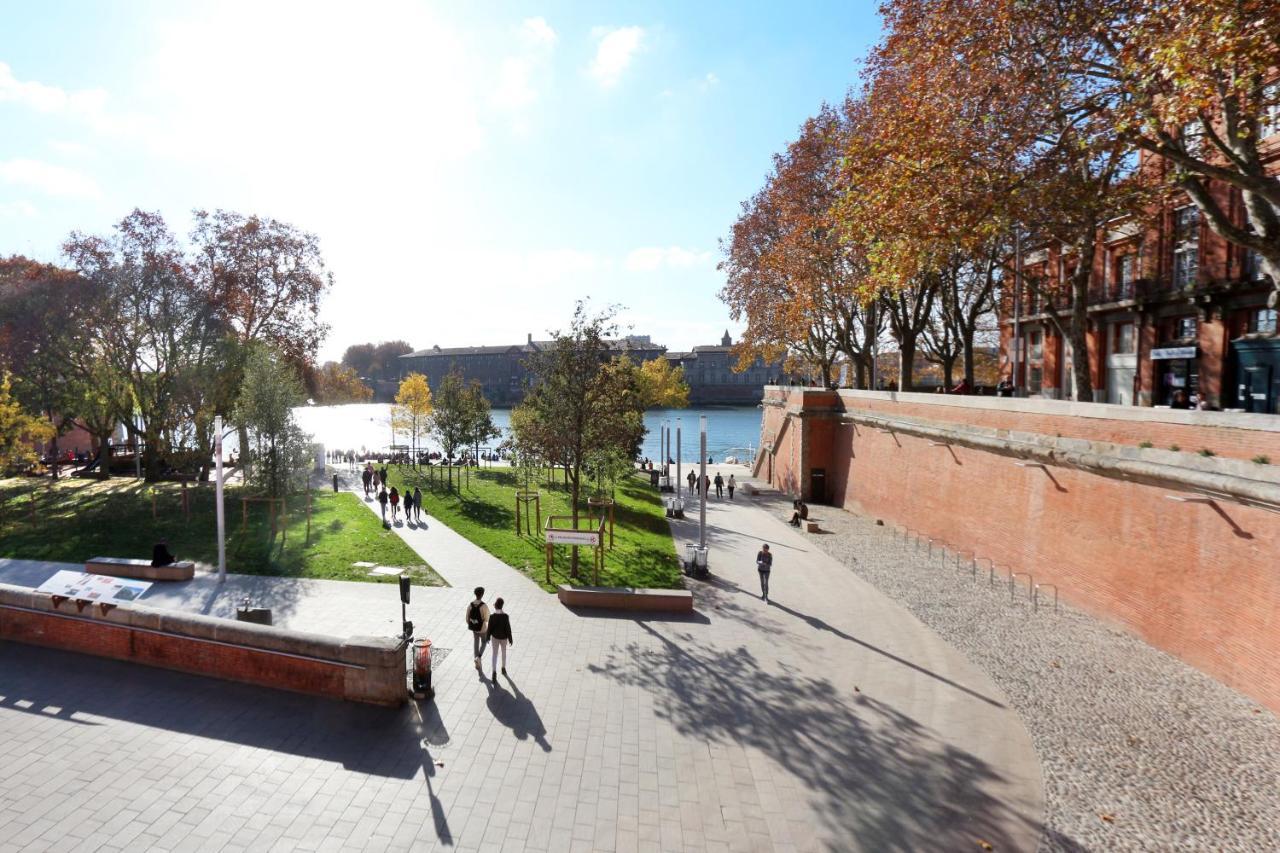 Riverside Toulouse Buitenkant foto