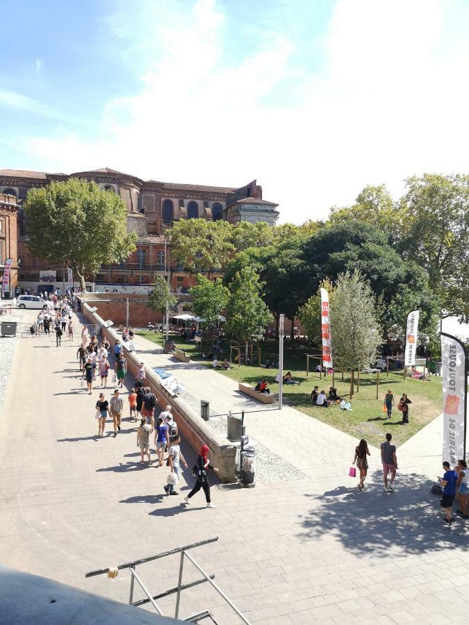 Riverside Toulouse Buitenkant foto